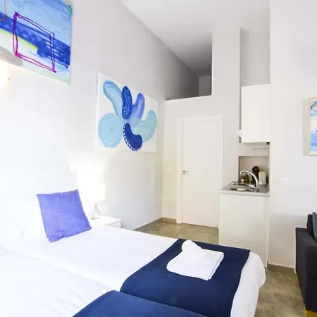 Centro Salecianos Appartement *