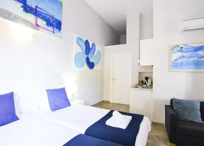 Centro Salecianos Appartement *